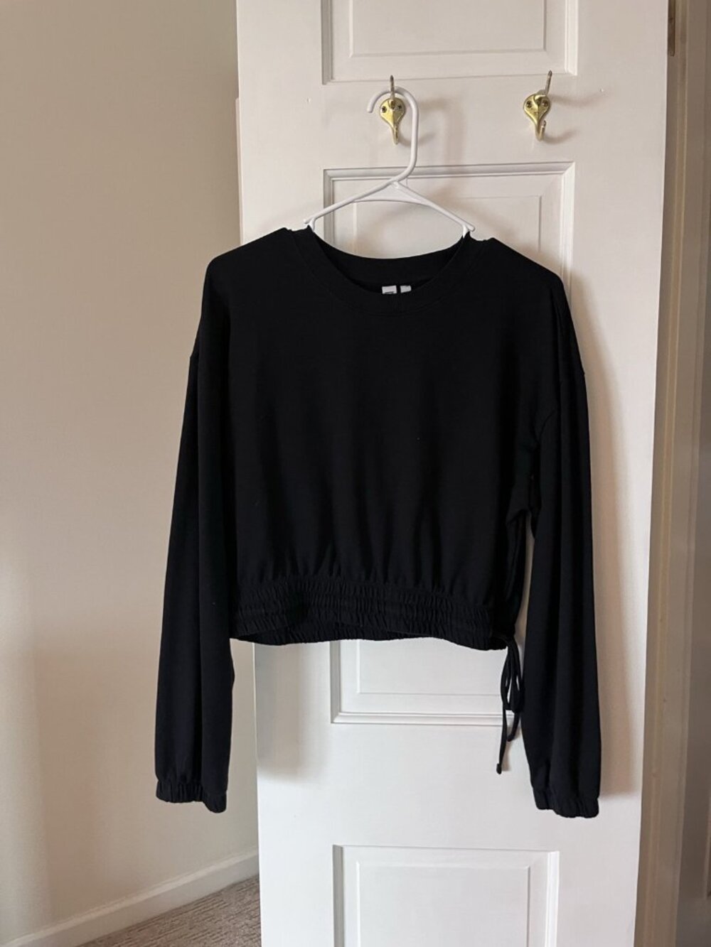 Zella Black Cinched Sweatshirt